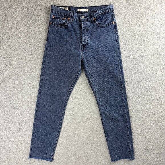 Levis Jeans Women 28 Blue Wedgie Raw Hem Stonewash High Rise Slim Straight Denim - Picture 2 of 11